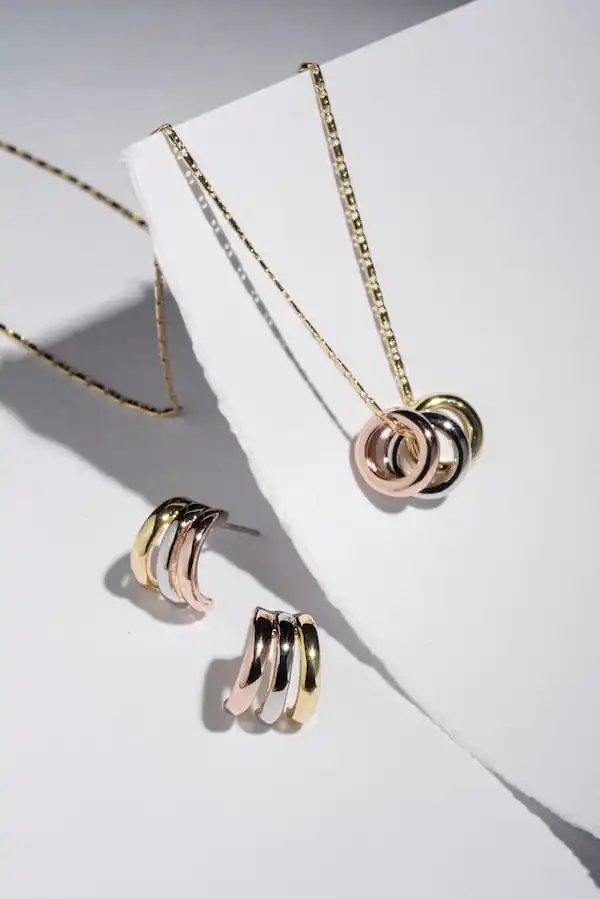 Conjuntos de joyas de plata y acero inoxidable de Joyería Sáenz