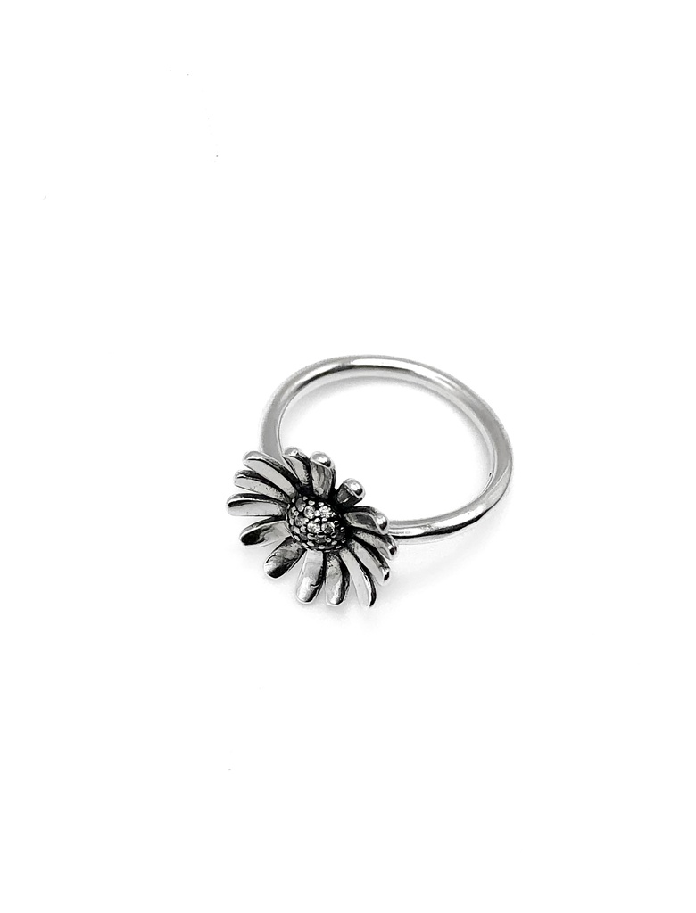 Anillos plata flor margarita centro circones blancos