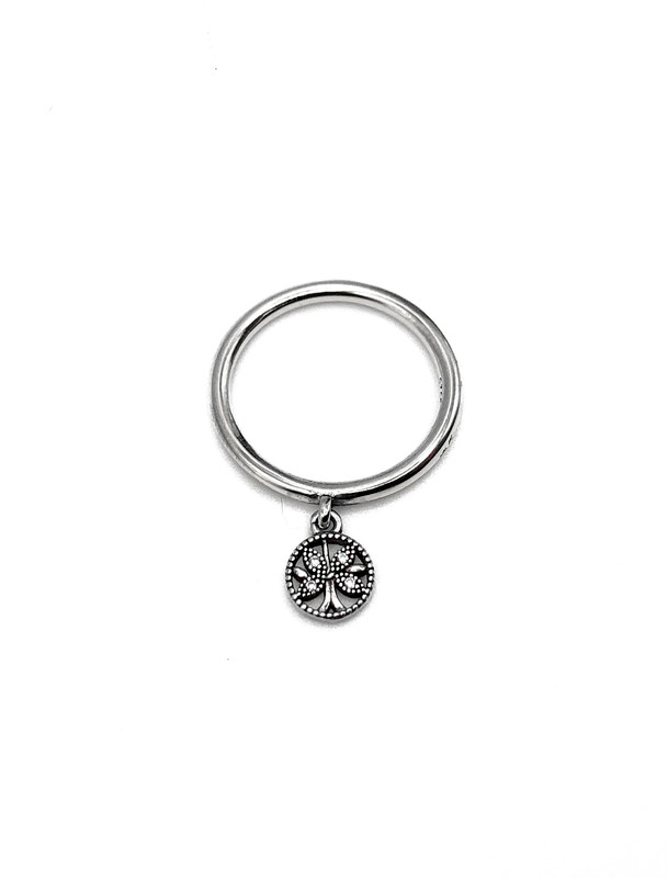 Anillos plata aro fino liso con dije árbol