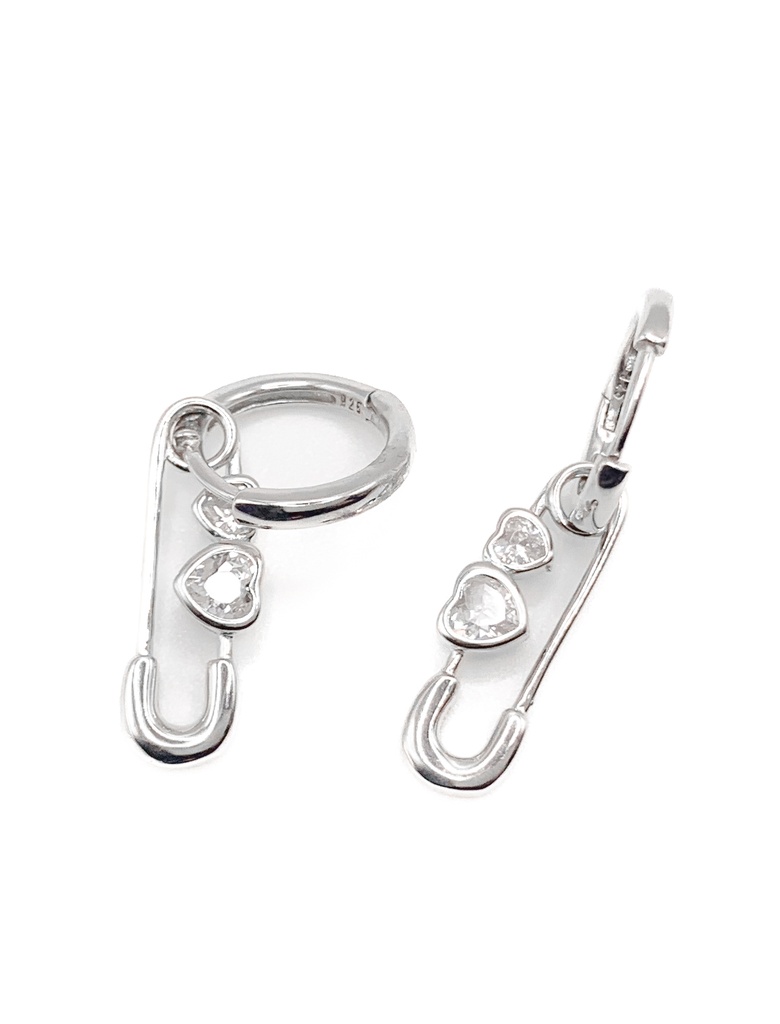 Aretes plata huggies con imperdible colgante