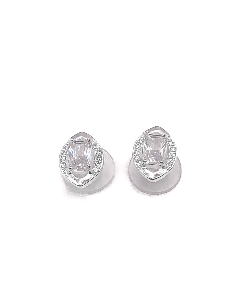 Aretes plata olval de punta con piedra rectangular blanca