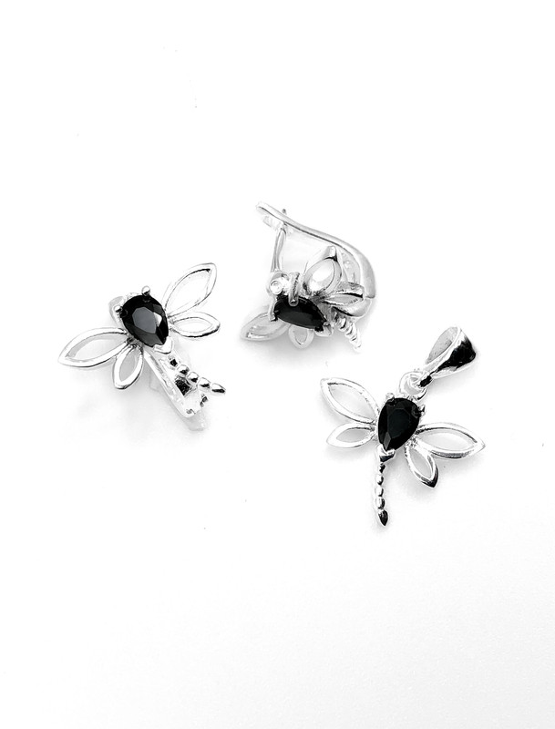 Juegos plata libelula piedra negra patente