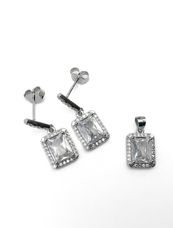 Juegos plata cuadrado piedra blanca a presion