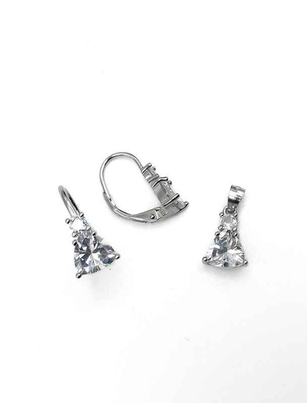 Juegos plata piedra triangular blanca con aza