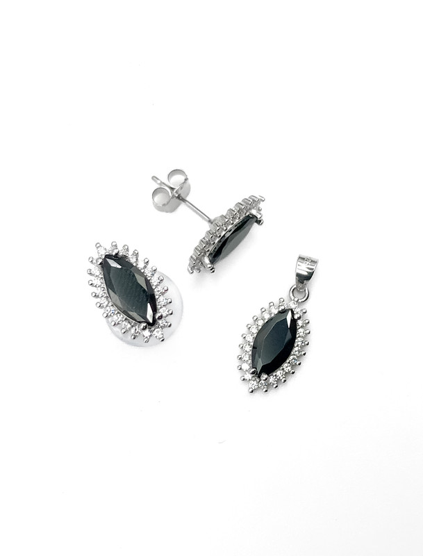 Juegos plata piedra ovalada negra contorno circon a presion