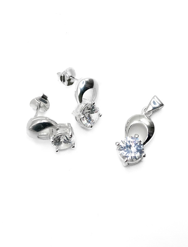 Juegos plata herradura circon redondo blanco a presion