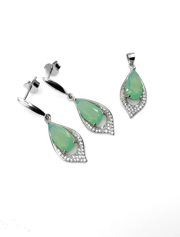 Juegos plata gota menta punta circon largo a presion