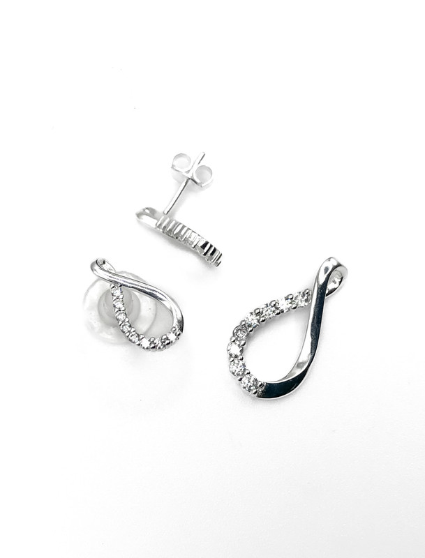 Juegos plata gota cruzada lisa y enjoye blanco a presion