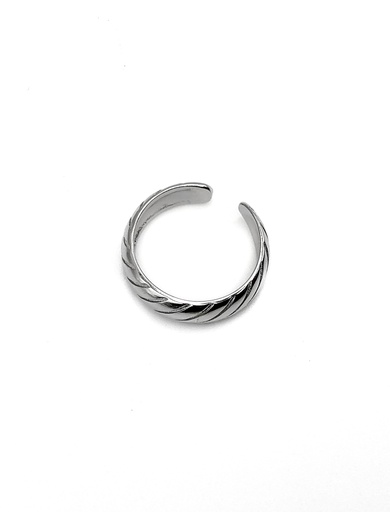 [R0363] Anillos plata achurada plateada